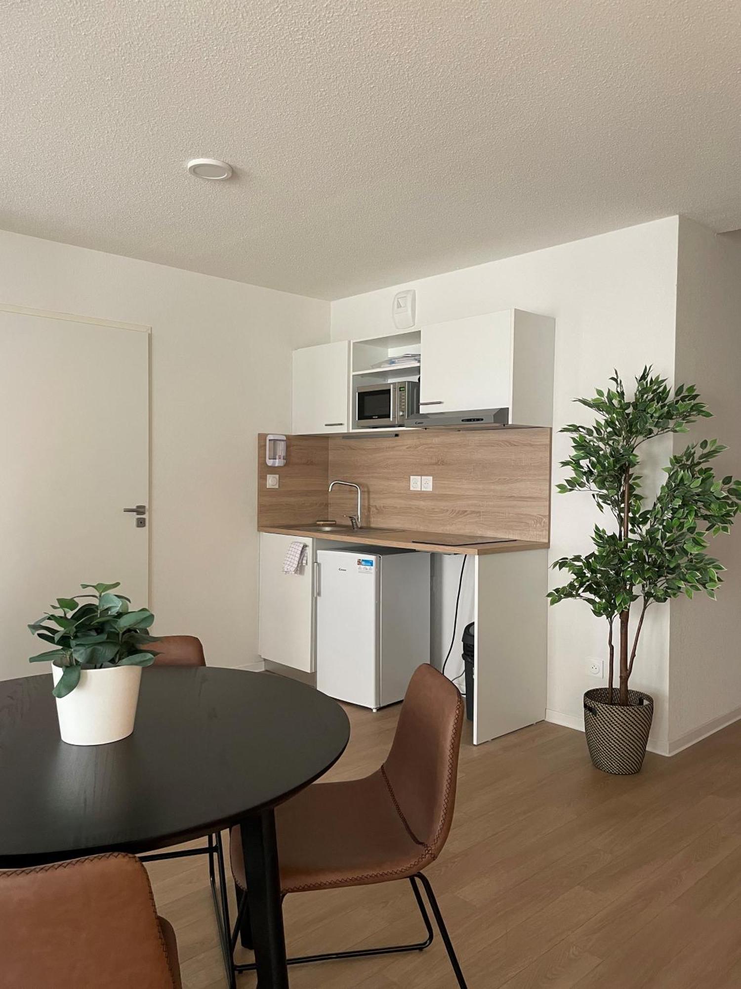 Apparteo Montpellier Bagian luar foto