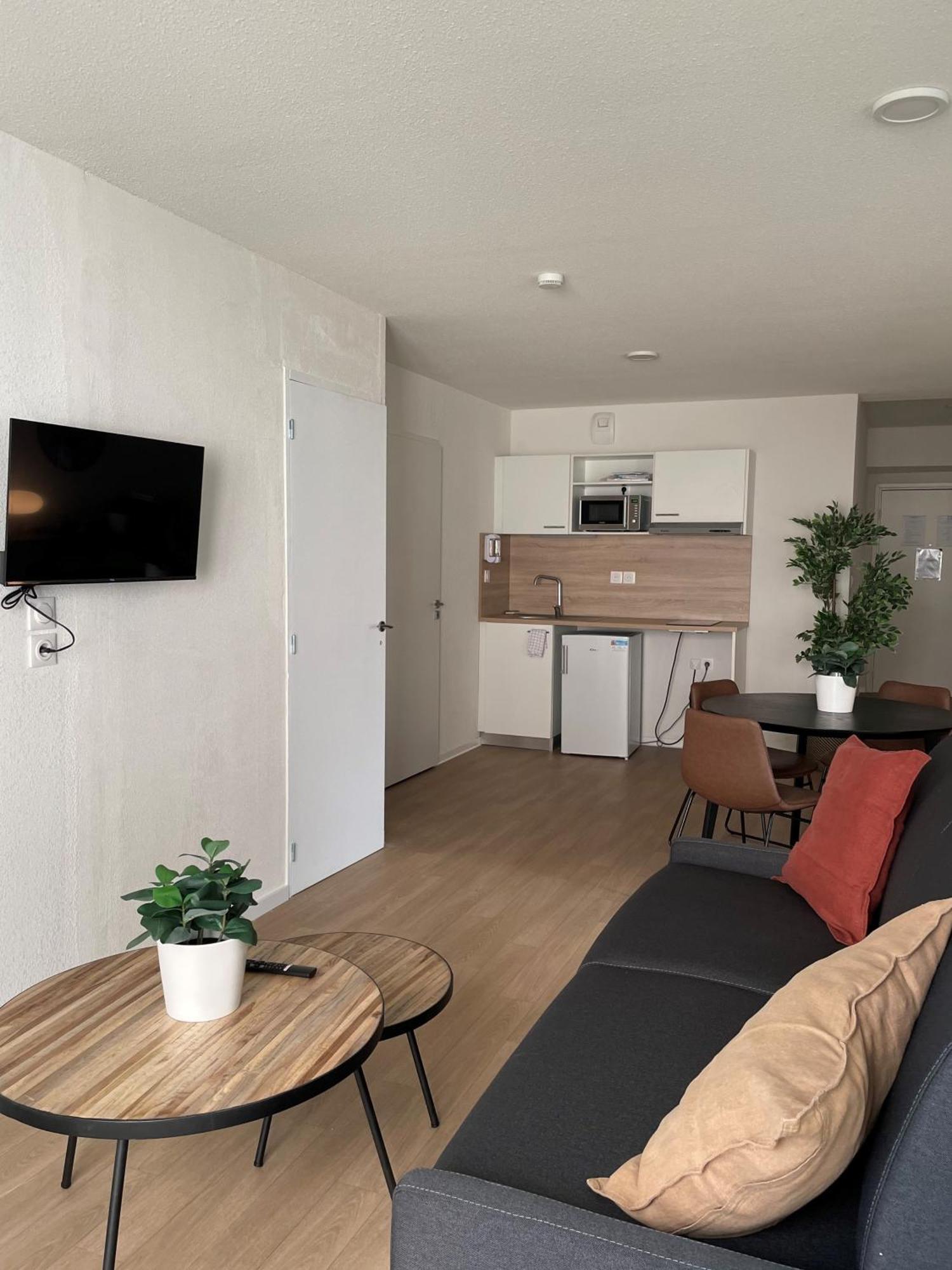 Apparteo Montpellier Bagian luar foto